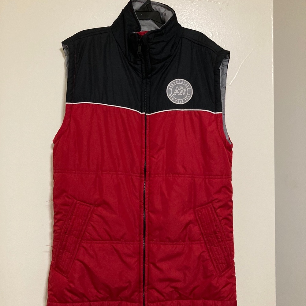 Aeropostale Men’s Red and Black vest